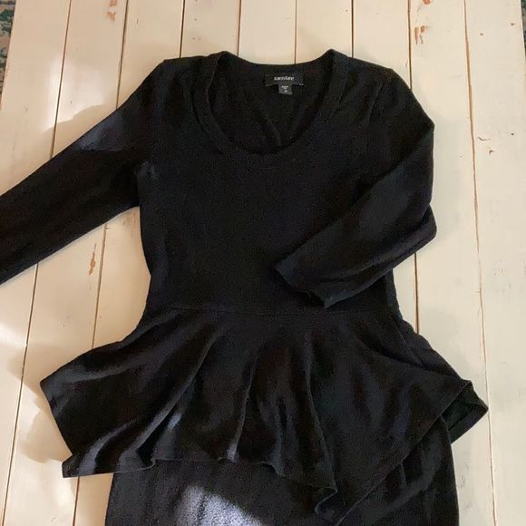 Karen Kane Dresses & Skirts - Karen Kane Sweater dress black Medium